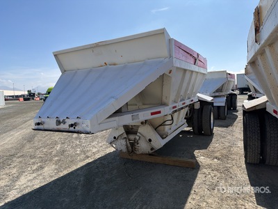 1989 Fruehauf S/A Lead Przyczepa z wywrotem brzusznym