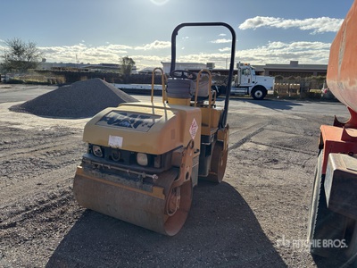 2005 Cat CB224E Double Drum Roller