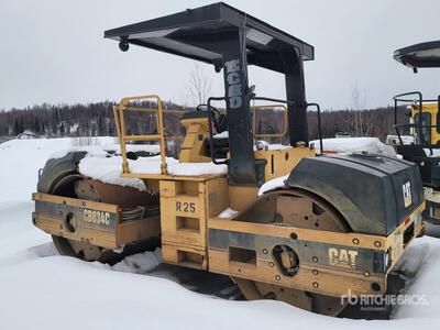 1998 Cat CB634C Walec dwubębnowy