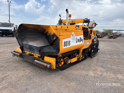 2004 LeeBoy L8816 T Track Asphalt Paver
