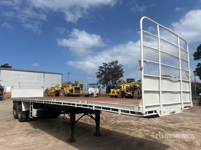 1997 Hallmark 12.3 m Bogie/A Remolque caja abierta