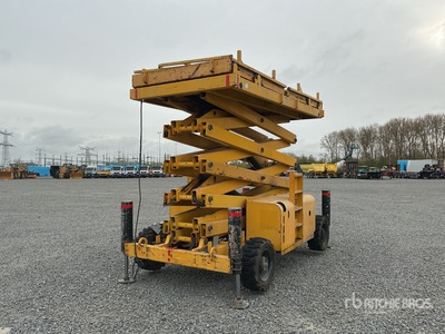 2005 Haulotte H18SX 4x4 Diesel Scissor Lift