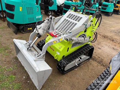 2025 STARVOX SV-480 Mini Ride on Compact Track Loader (Unused)