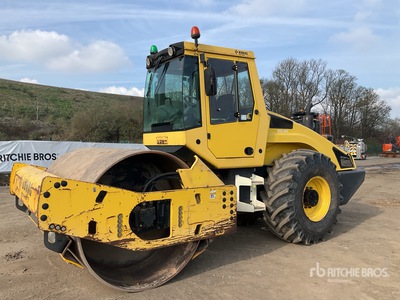 2014 Bomag BW213DH-4 Rodillo compactador