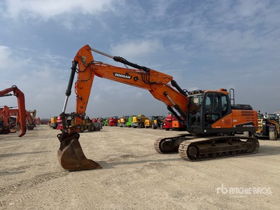 2015 Doosan DX235NLC-5 Rupsgraafmachine