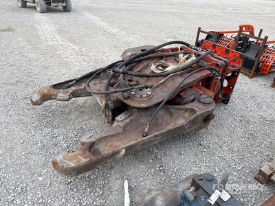 1988 NPK S25R Concasseur de béton