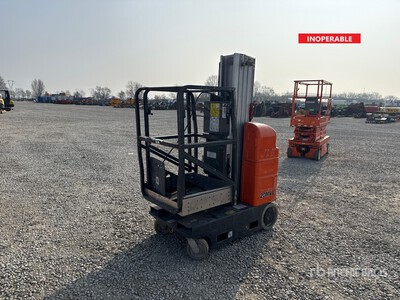 2019 JLG 20MVL Ascenseur à mât vertical (Inoperable)