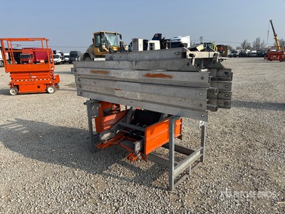 2012 Geda Comfort 43/21 رافعة البناء