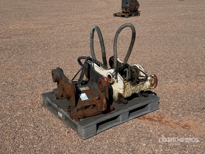 Qte D'Attaches Rapides Hydrauliques Qty Of Hydraulic مشبك سريع