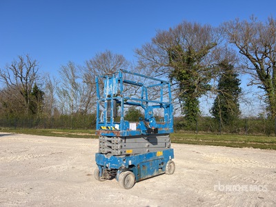 2017 Genie GS1932 Electric Nacelle Ciseau منصة رفع متحركة