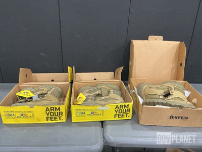 (26) Pairs of Assorted Boots