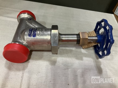 (2) BEC Systems 803-2177934-C811AF Globe Valves