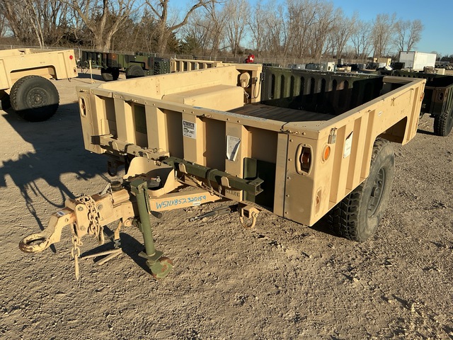 2005 US ARMY Tank Automotive Command M1101 Cargo Trailer