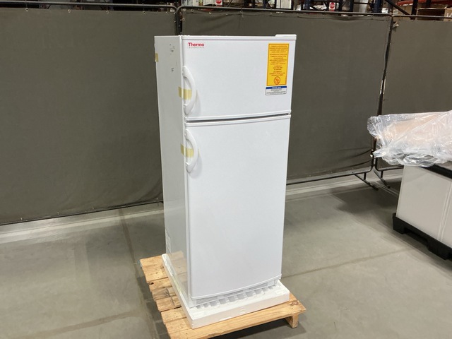 Thermo Scientific 10ECEETSA Refrigerator/Freezer