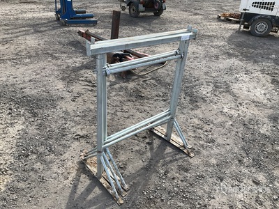 Quantity of (3) Builders Adjustable Trestles Varios. Industrial