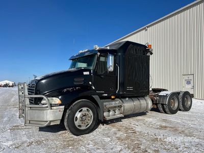 2008 Mack CXU613 6x4 Cabina con cuccetta per trattore stradale