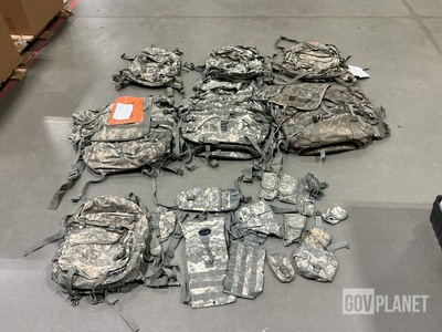 (5) Rifleman Sets, (4) Large Field Packs & (17) Assault Packs