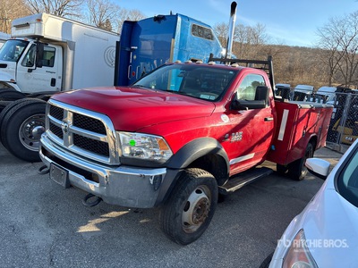2018 Ram 4500 4x4 Utility Truck (Inoperable)