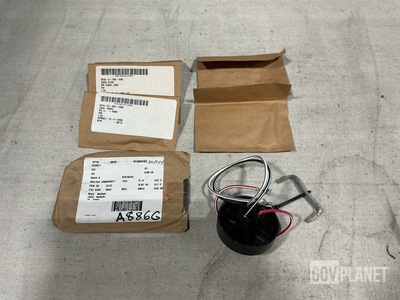 (1) Receptacle Kit, (1) Gasket, (4) Pins & Assorted Items