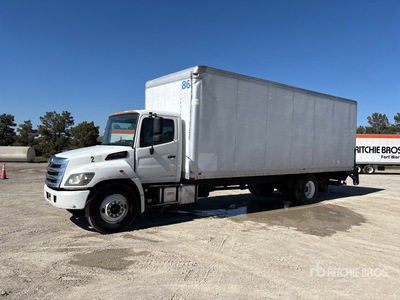 2018 Hino 268 4x2 Van Truck