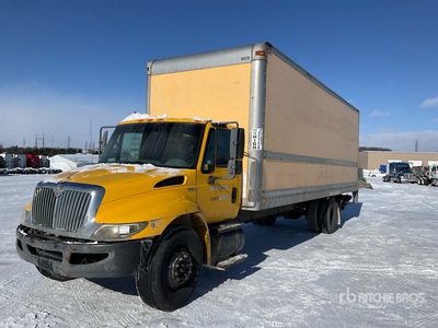 2009 International 4300 SBA Durastar 4x2 Van Truck