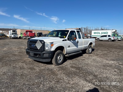 2015 Ford F-250 4x4 Extended Cab Pickup