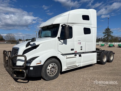 2019 Volvo VNL760 6x4 T/A Sleeper Truck Tractor