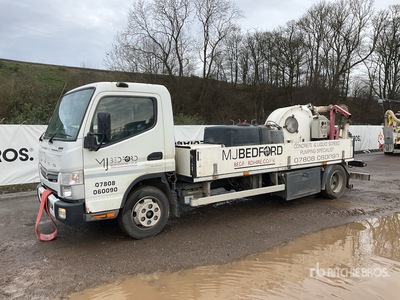 2018 Mitsubishi Fuso 7C18 4x2 Concrete Pump Truck