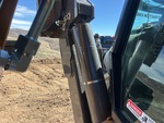 Hydraulics with Outrigger Cylinders