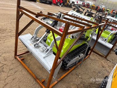 2025 STARVOX SV-480 Mini Compact Track Loader (Unused)