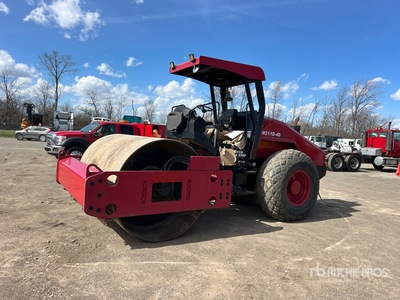 2008 Bomag BW211D-40 Smooth Drum Compactor