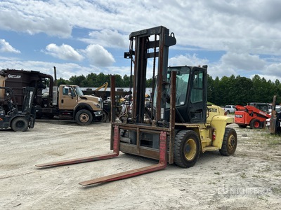 2016 Hyster H210HD 19550 lb Pneumatic Tire Gabelstapler