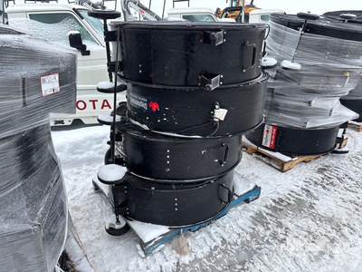 Quantity of (4) 44 in Ventilador