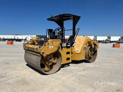 2015 Cat CB54B Double Drum Roller