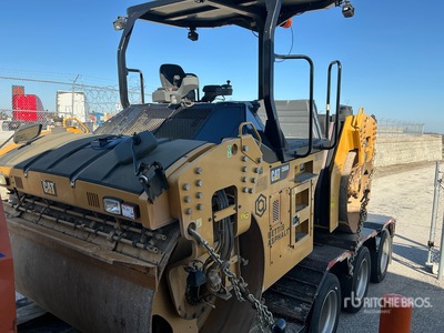 2015 Cat CB54B Walec dwubębnowy