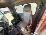 Cab with Seats/armrests