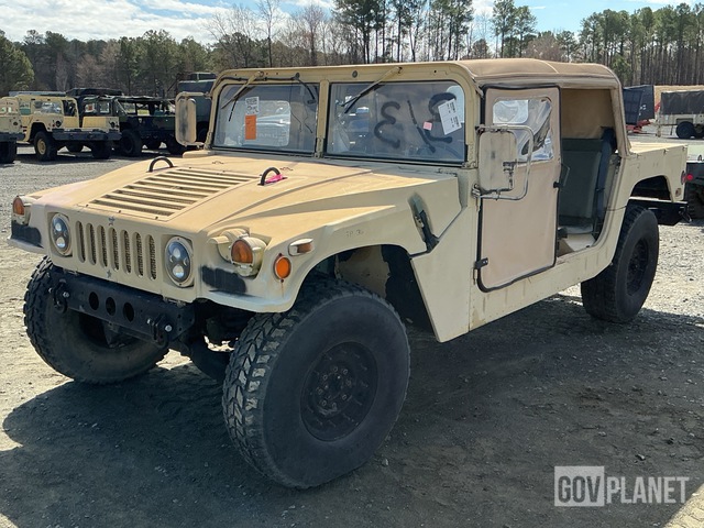 2008 AM General M1097R1 HMMWV 4 Door Soft Top w/Truck Body