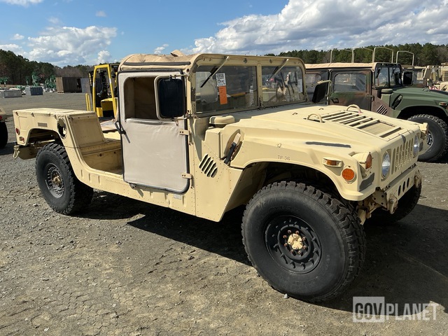 2008 AM General M1097R1 HMMWV 2 Door Soft Top w/Truck Body
