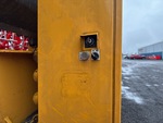 Poste de contrôle with Commandes