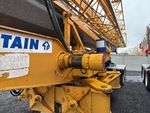 Cadre with Moteur de levage