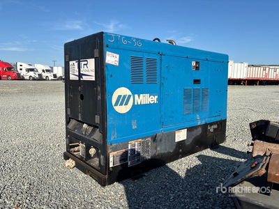 2012 Miller Big Blue Air Pak 600 A Skid-Mounted 3-in-1 Motorbetriebenes Schweißgerät