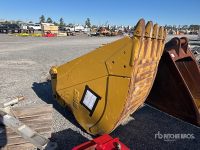 Cat 47 in Digging Excavator Bucket - Fits Cat 330BL / 330CL / 330DL