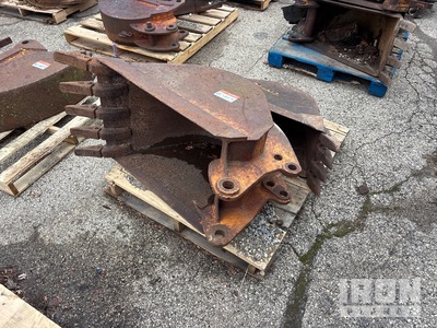 Quantity of (2) Digging Benna per escavatore