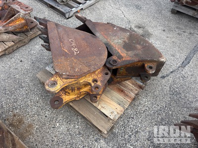 Quantity of (2) Digging Bucket