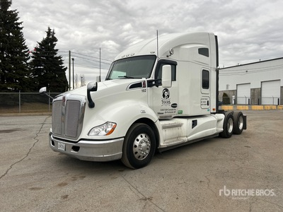 2017 Kenworth T680 6x4 T/A Slaapcabine Trekker