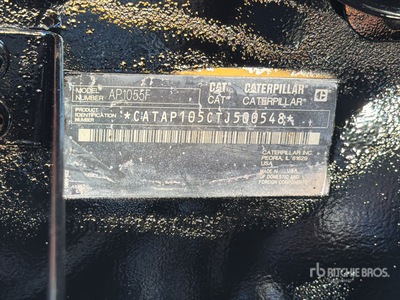 2017 Cat AP1055F Track Asphalt Paver