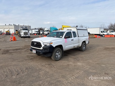 2017 Toyota Tacoma 4x4 Extended Cab Pickup