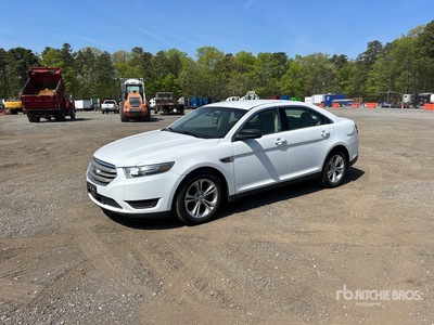 2017 Ford Taurus SE Auto
