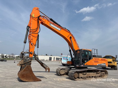 2020 Doosan DX350 Tracked Excavator