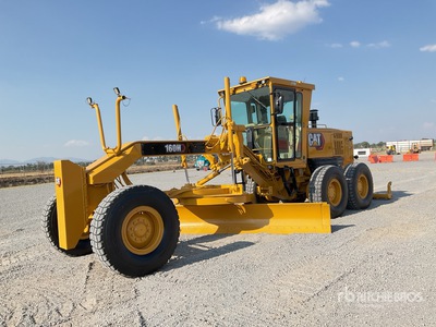 2005 Cat 160H Motoconformadora / Motorische Grader